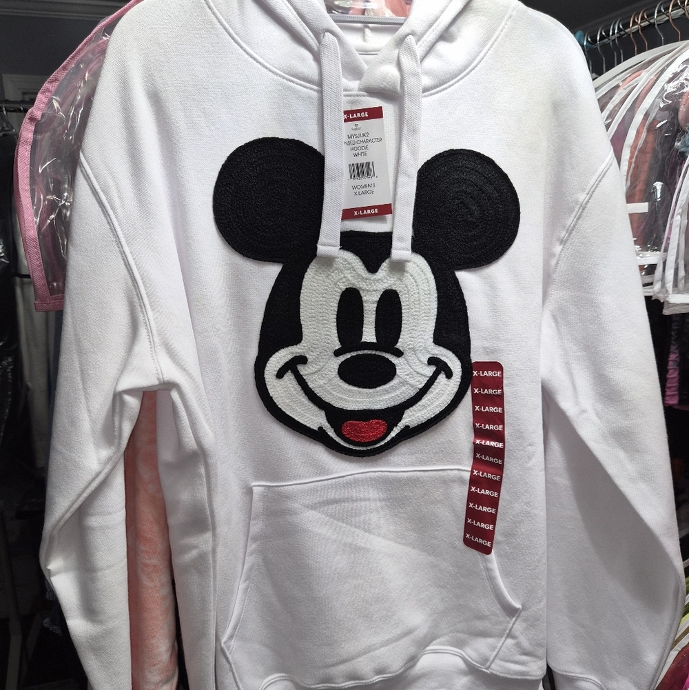 😍❤️BRAND NEW MICKEY MOUSE CHARACTER HOODIE